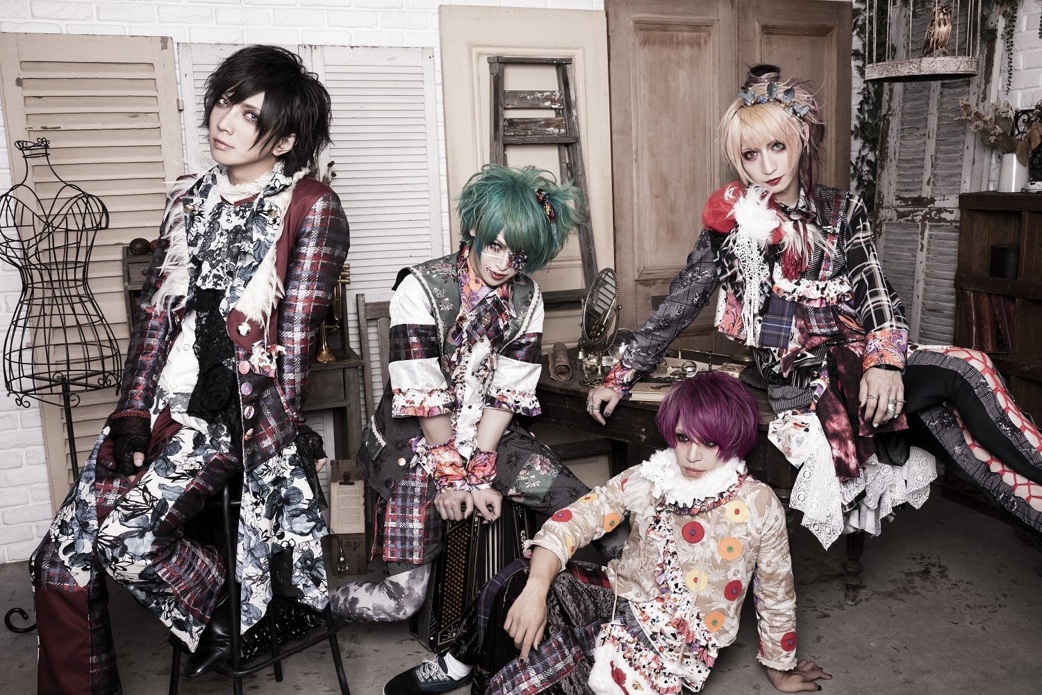 有栖川塁 (未完成アリス)×Kakeru(Scarlet Valse)対談 有栖川塁 (未完成アリス)×Kakeru(Scarlet Valse)対談