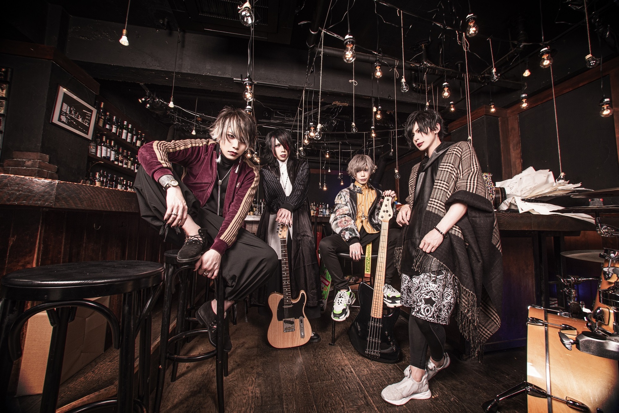 【nurié(ヌリエ)】10月26日より会場限定シングル「生き継ぎ」をリリースすることを発表。 | club Zy.