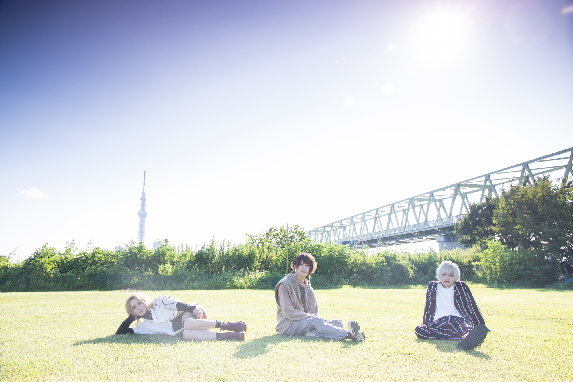 Gives 9月23日ファーストシングル ラブソング をリリース Club Zy Gives 9月23日ファーストシングル ラブソング をリリース Club Zy