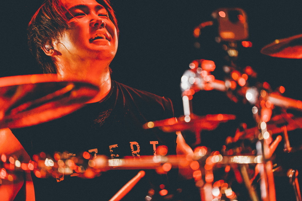 DEZERT × 夕闇に誘いし漆黒の天使達“すっごいツインテールを決める会