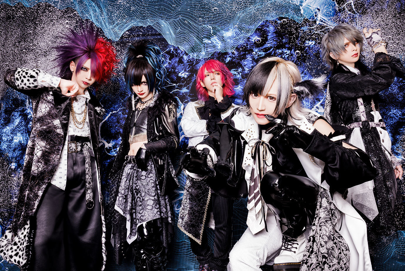 グラビティ】新アーティスト写真公開へ！ | club Zy.