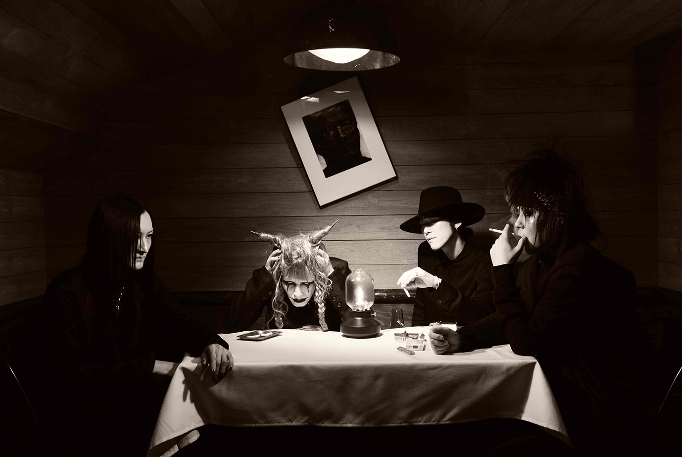 deadman、2024年3月30日発売、19年ぶりのニューアルバム、「Genealogie