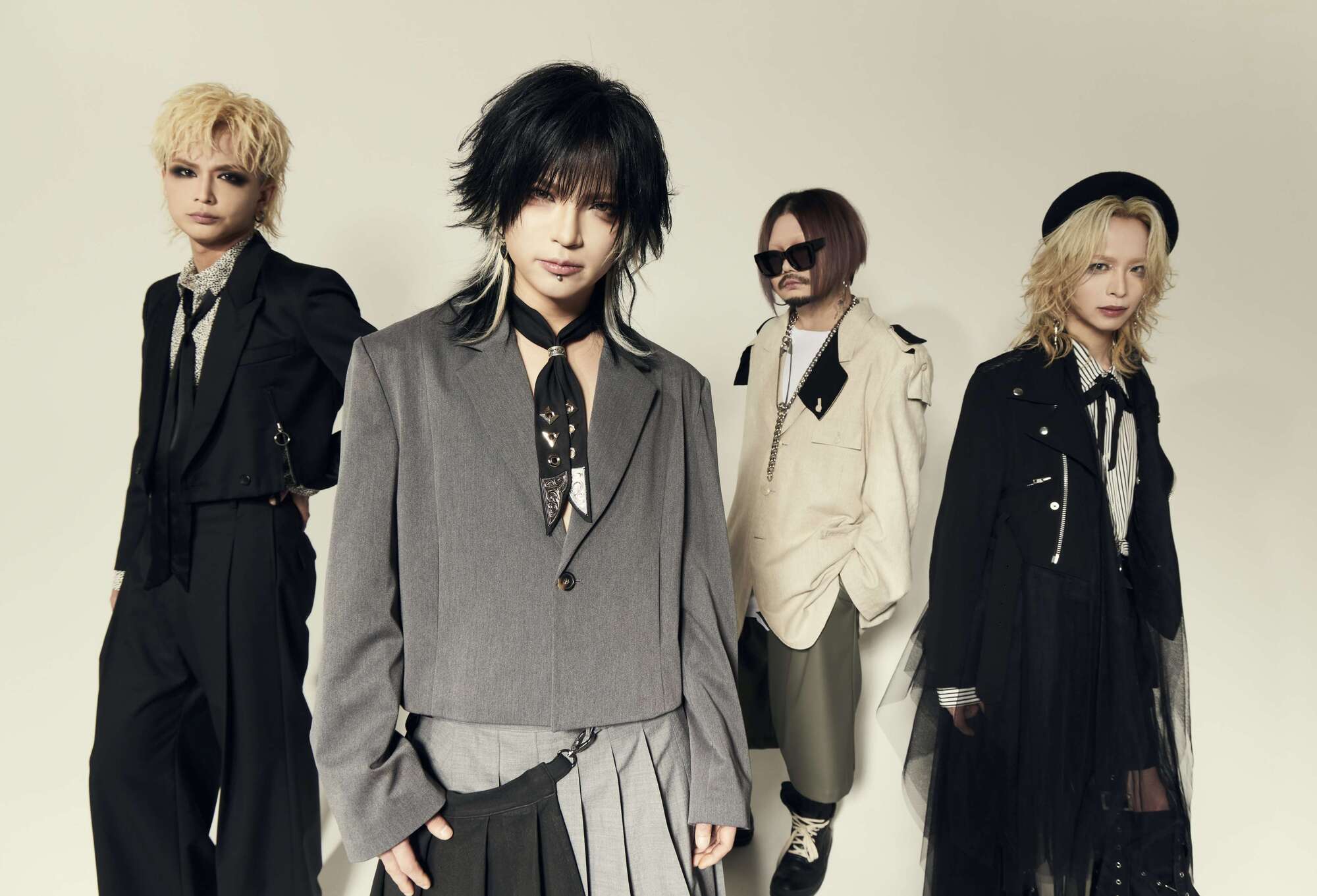 お気にいる DEZERT、6月発売ミニアルバム全貌解禁＆武道館ライブ音源配信を 邦楽