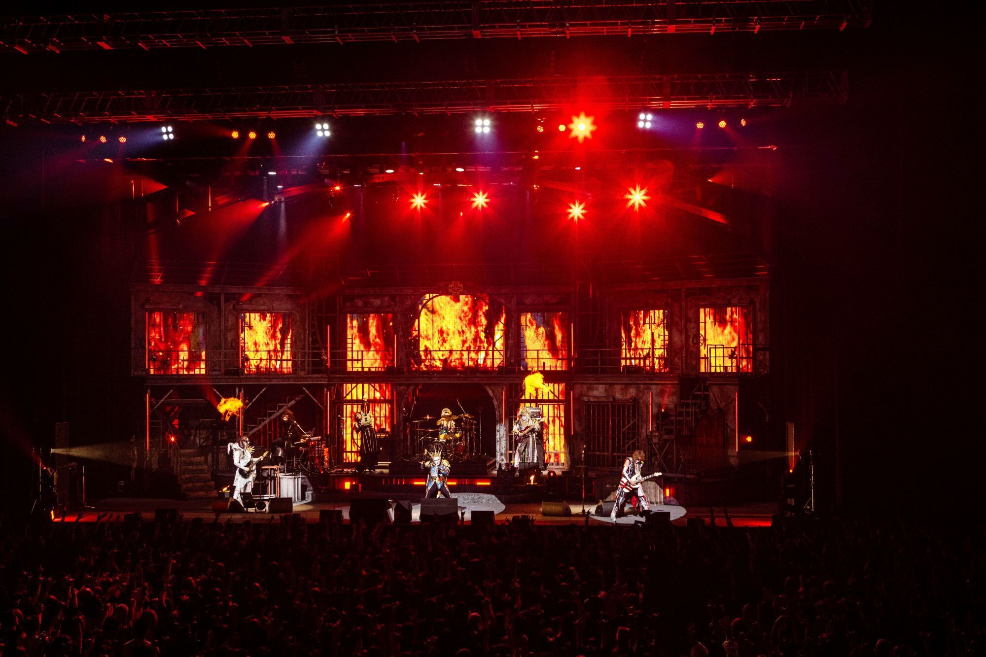 聖飢魔II 遂に!!新譜大教典(CD)魔暦27年('25)7月2日発布決定!! 期間 聖飢魔II 遂に!!新譜大教典(CD)魔暦27年('25)7月2日発布決定!! 期間