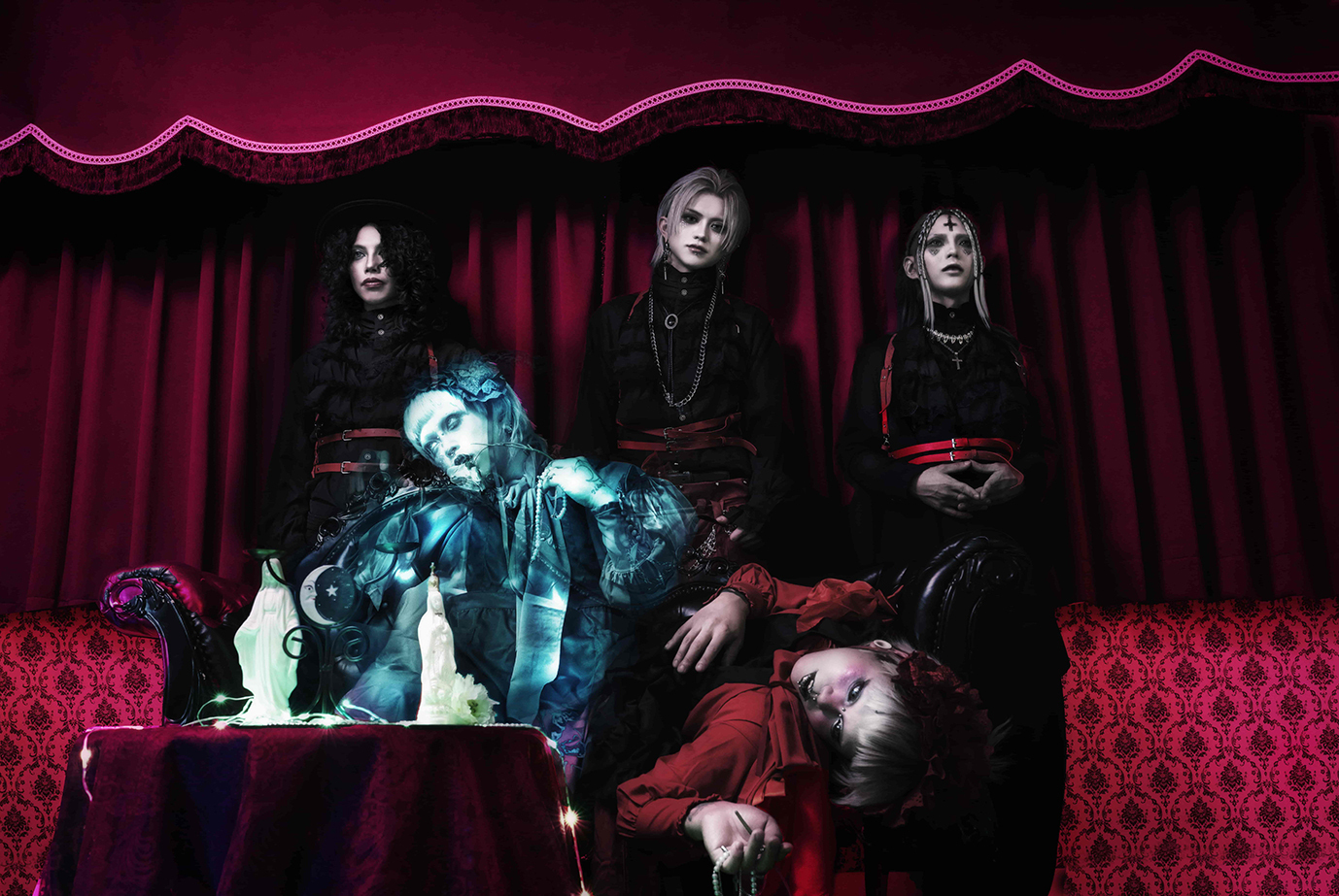 MAMA.待望のNEW ALBUM発売決定！新アー写公開 | club Zy.