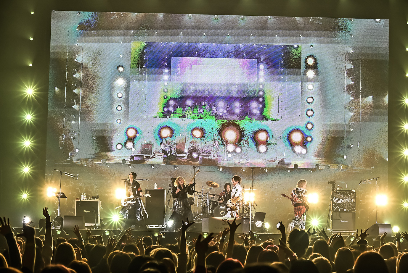 NIGHTMARE、47都道府県ツアーラストの武道館ライブ完遂！ “みんなに