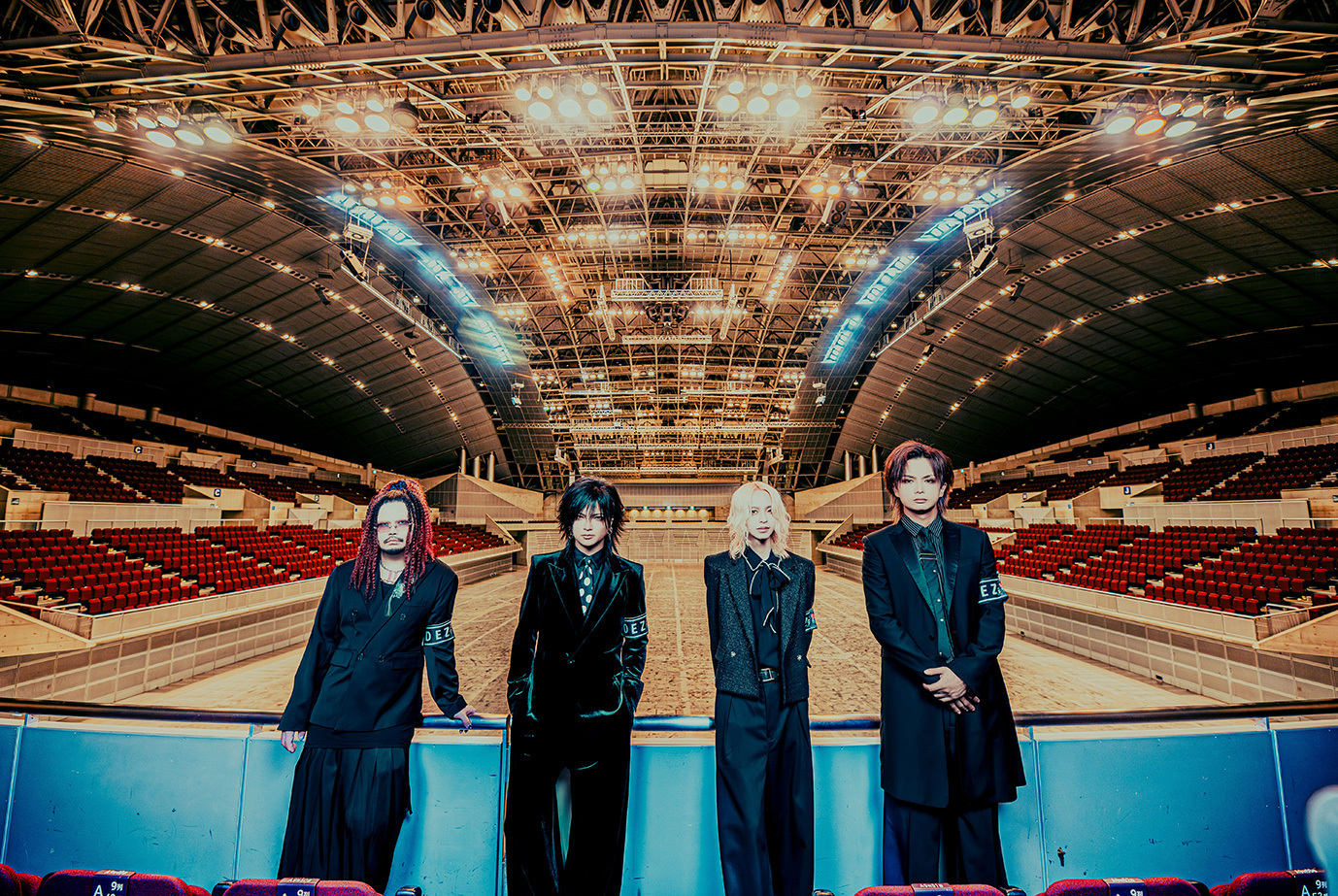 DEZERT、初の47都道府県ツアーを完遂！Ken（L'Arc-en-Ciel