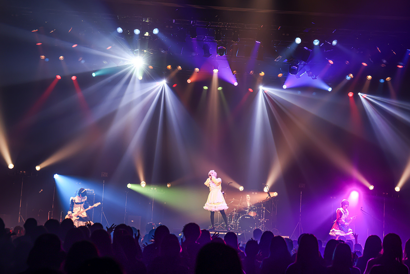 Visual系バンド『ALiBi』”1日限定復活”ONEMAN LIVE 開催決定!! | club Zy.